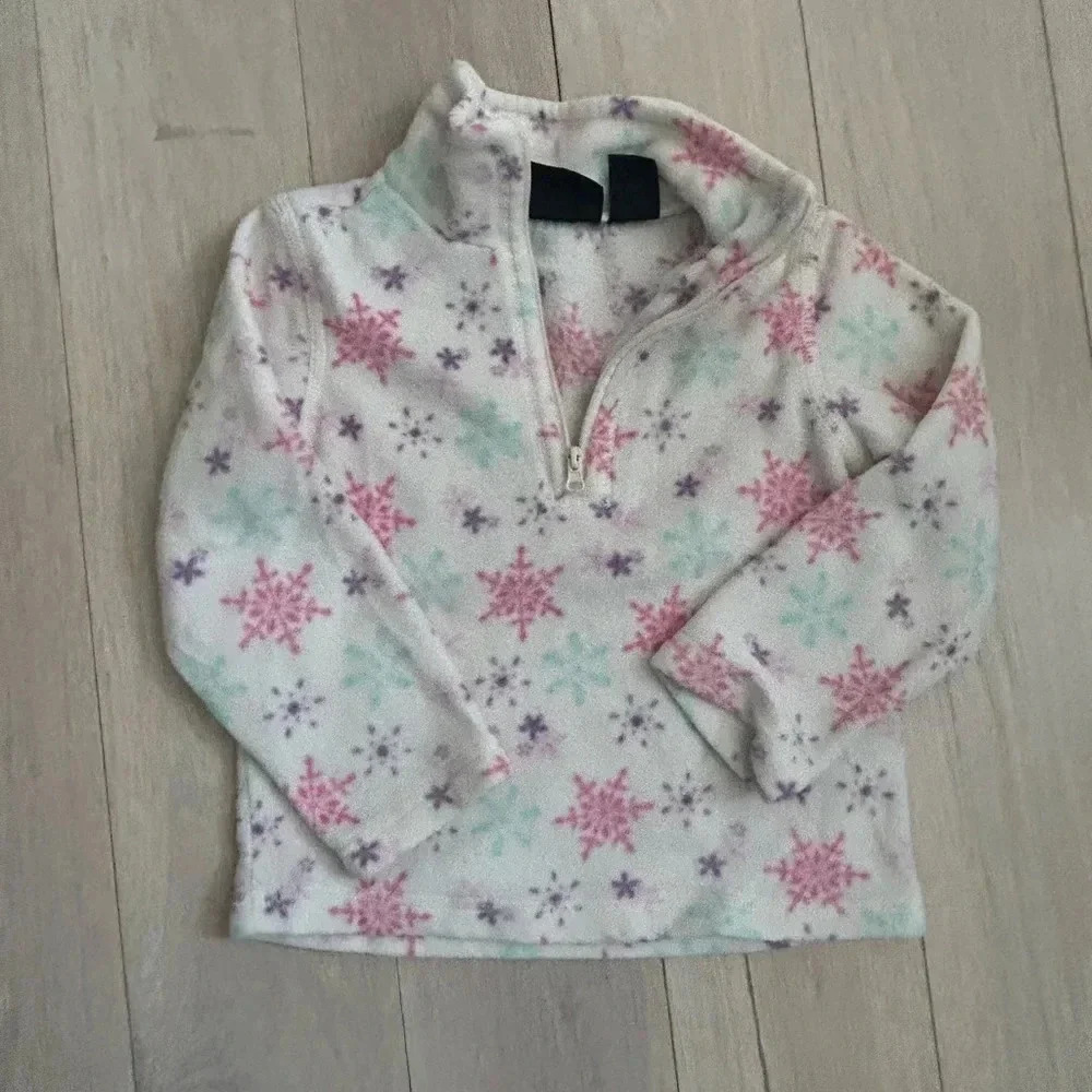 Snowflake fleece sweater